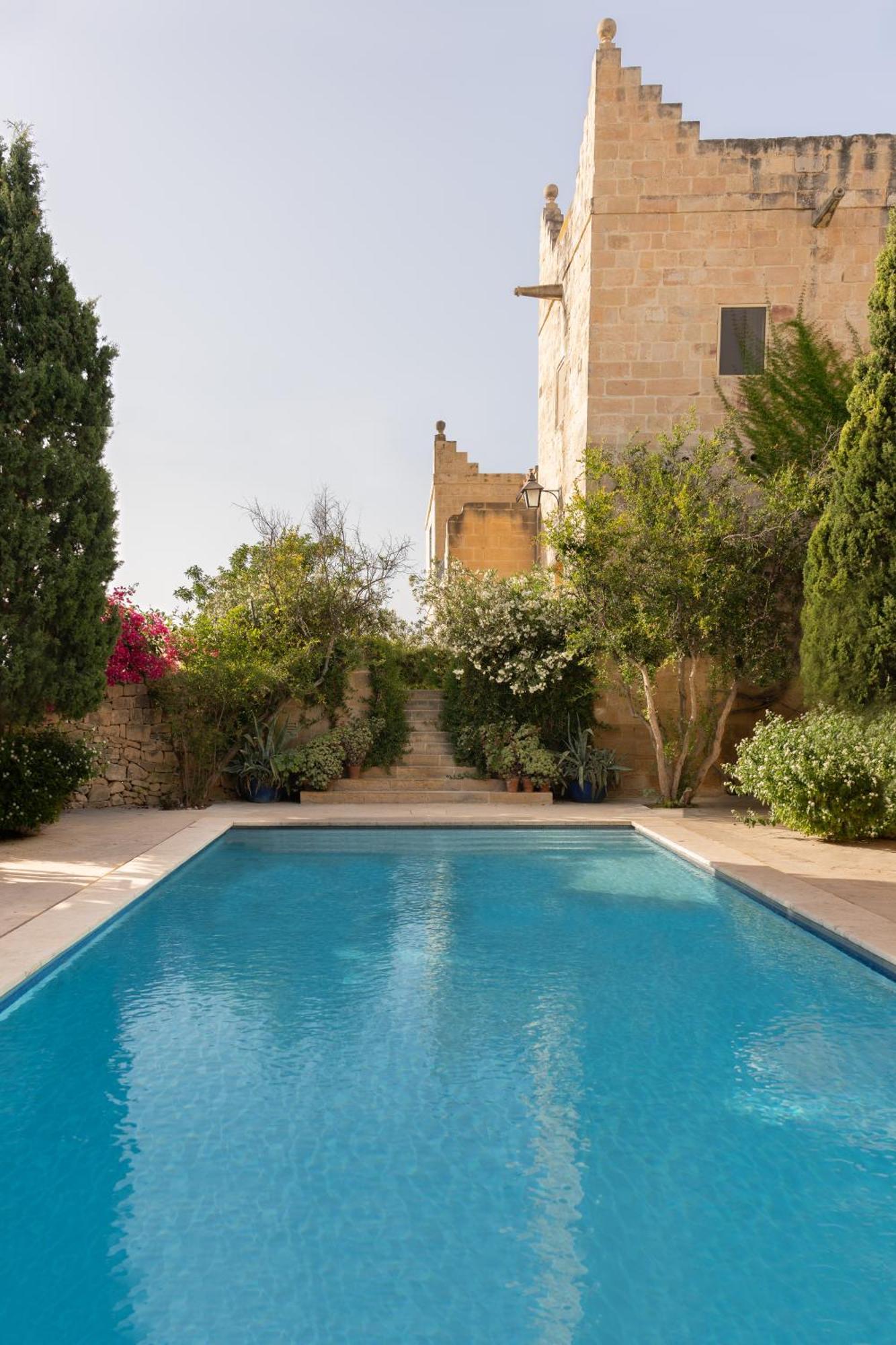 Casa San Rocco - Luxurious Grand 18Th C. Palace With Gardens & Pool Hal Ghaxiak Kültér fotó