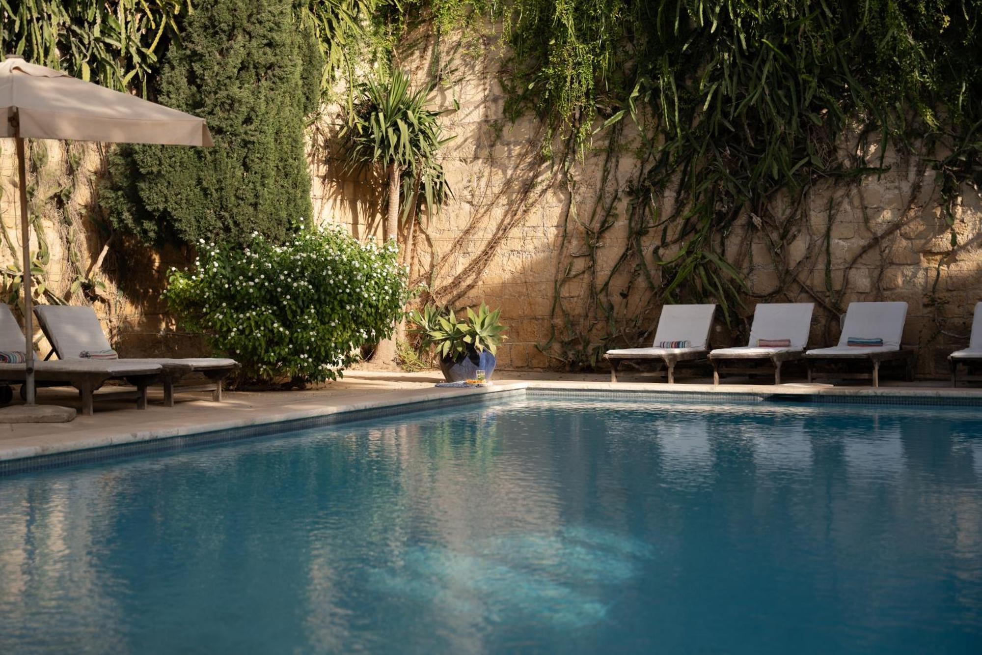 Casa San Rocco - Luxurious Grand 18Th C. Palace With Gardens & Pool Hal Ghaxiak Kültér fotó